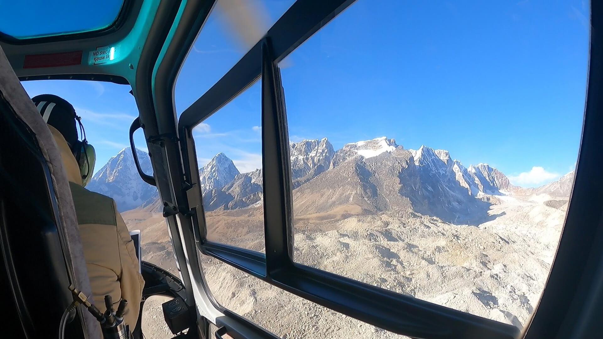 Everest Base Camp Helicopter Landing Tour 